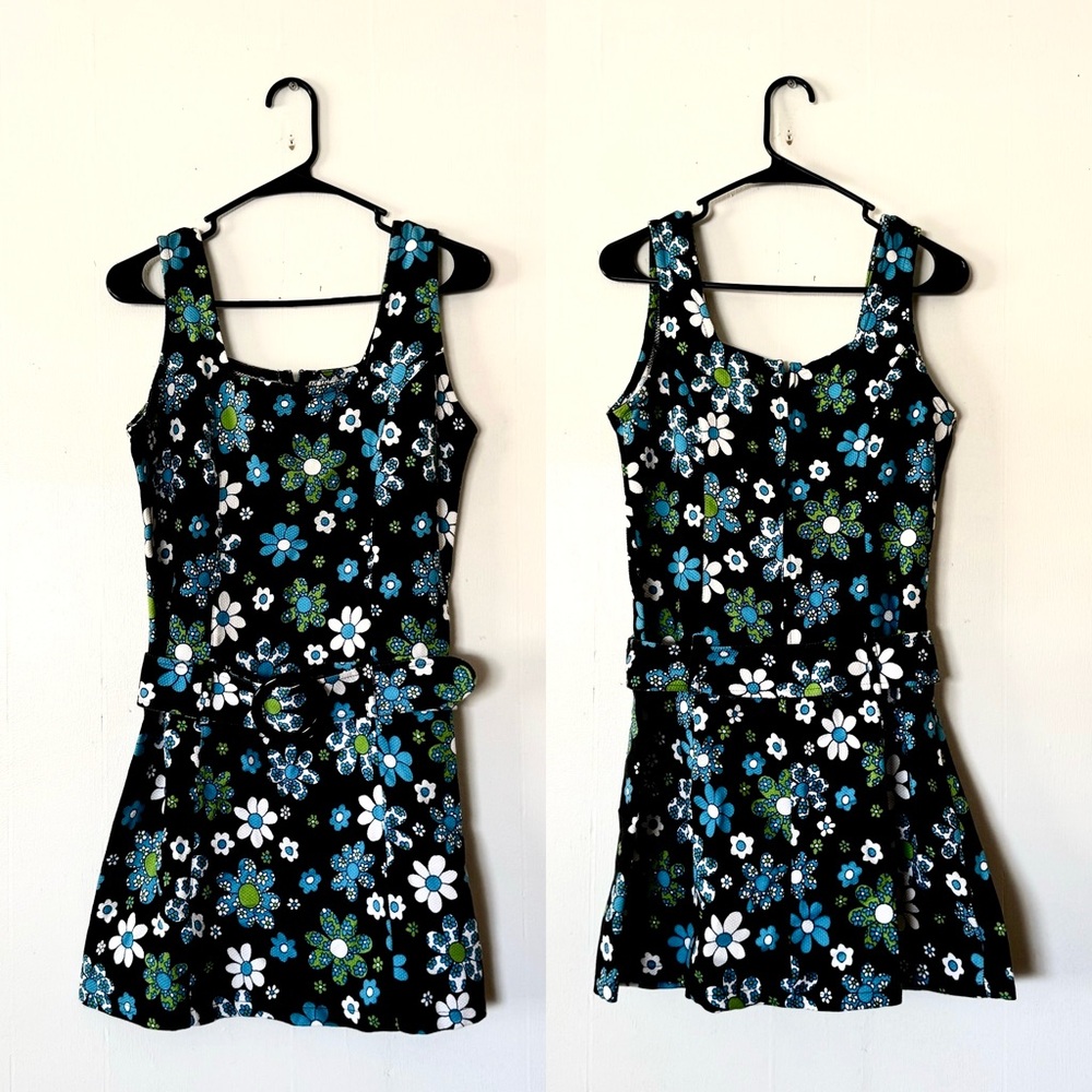 Vintage Red Paint Black Blue Green Floral 90s Belted Mini Dress